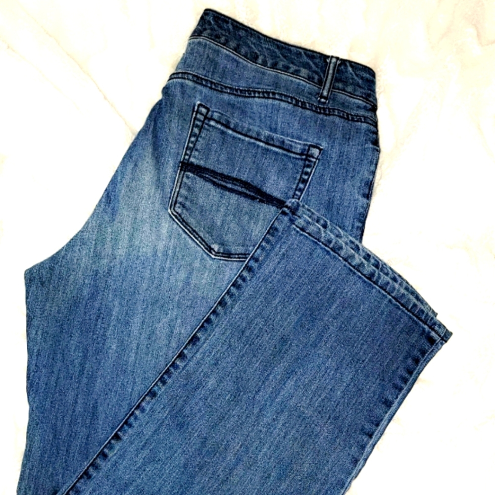Women's jeans